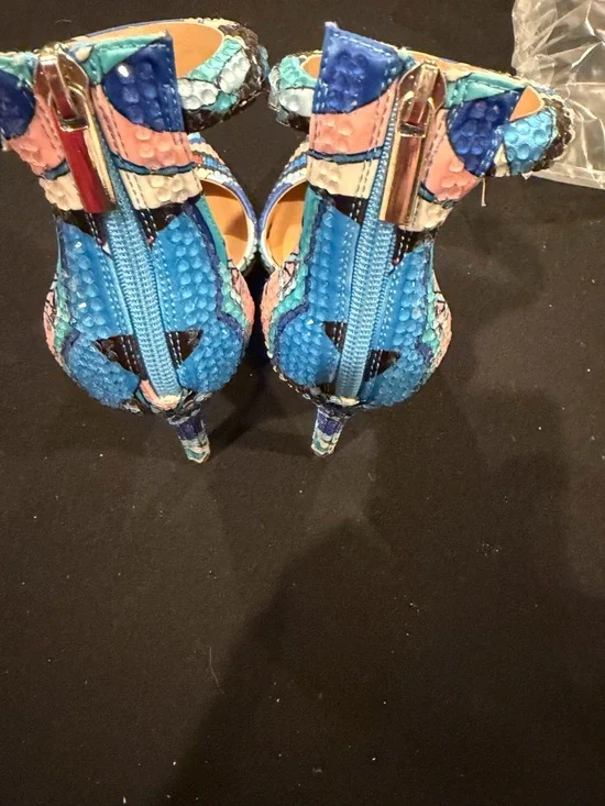 Steve Madden Blue Turquoise Pink Embellished Ankle-Strap Pointed Pump - Picture 3 of 7